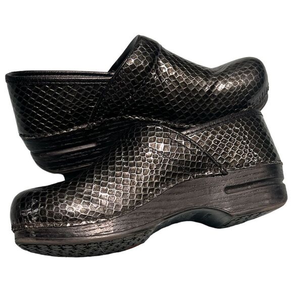 DANSKO Python Snakeskin Pewter Leather Clogs Sz 39/8.5-9 B47 - Picture 4 of 7